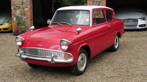 1967  *Now sold!* Excellent cherished Ford Anglia De-Luxe VENDUTO