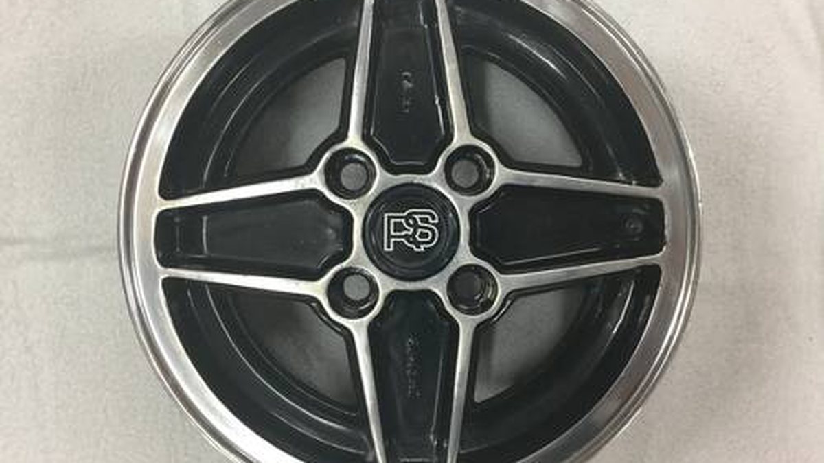 Capri RS3100/2600 Original 1973 Alloy Wheel Kaufen Bei | Car & Classic