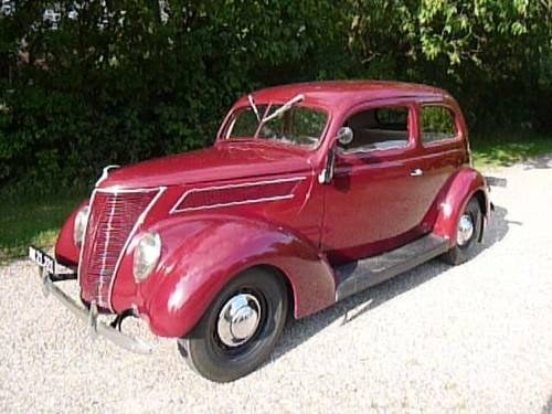 Ford V8  1937 .2 Doors Slantback SOLD