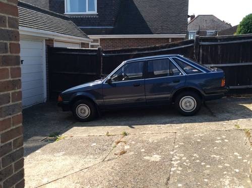 Ford Escort 1986 GL Automatic For Sale