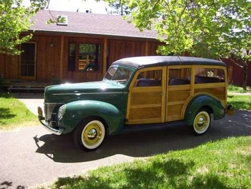 1940 Ford Deluxe Woody Wagon In vendita