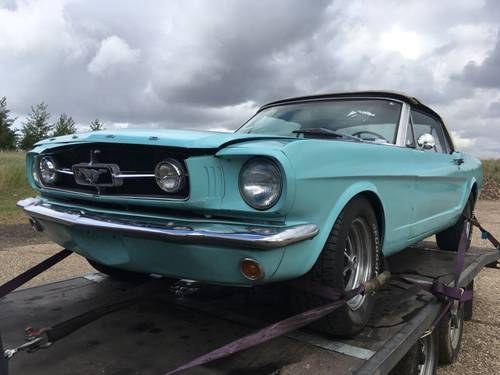 Ford Mustang Convertible 1964 V8 For Restoration  For Sale