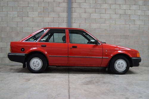 1986 Ford Escort 1.4 Ghia, 1 Previous Owner & 49804 Miles SOLD