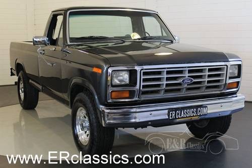 Ford F250 Pick-Up Diesel 1983 in very good condition For Sale
