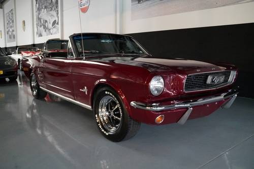 FORD MUSTANG Convertible 4.7 V8 (1966) For Sale