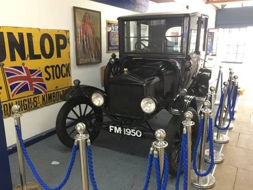 1920 Ford Model T Centre-door Sedan For Sale by Auction