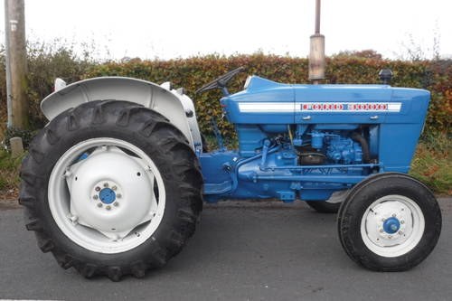 1969 FORD 3000 VINTAGE TRACTOR ALL WORK DONE SEE VID CAN DELIVER SOLD