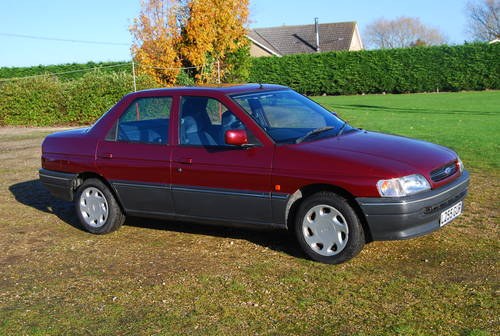 1993 Ford Orion Equipe 1.8 zetec 2 owners 60000 miles s/hist For Sale