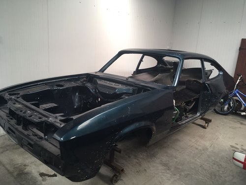 ford capri brooklands genuine 2.8 injection green For Sale