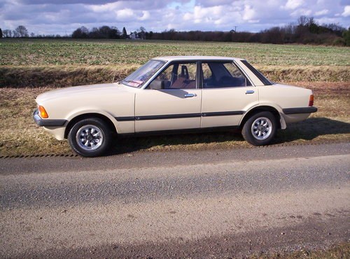 1980 AS NEAR  NEW HAS YOU COULD GET 10908 MILES FROM NEW In vendita