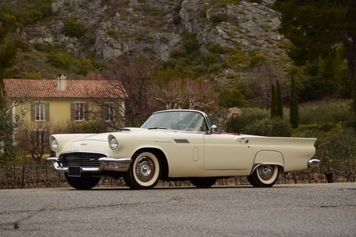 1957 Ford Thunderbird with Hard-top For Sale by Auction