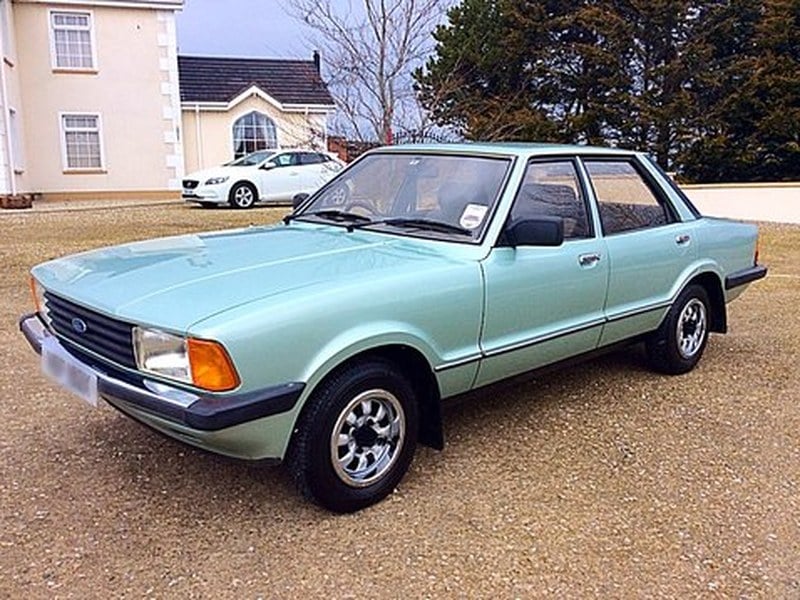 FORD CORTINA MK5 - JUST 29,000 MILES STUNNINGLY ORIGINAL