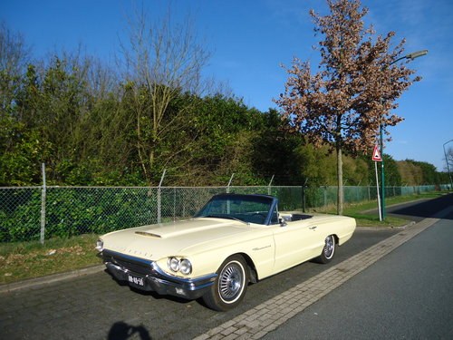 1964 Ford Thunderbird 390 V8 Convertible Phoenician Yellow For Sale