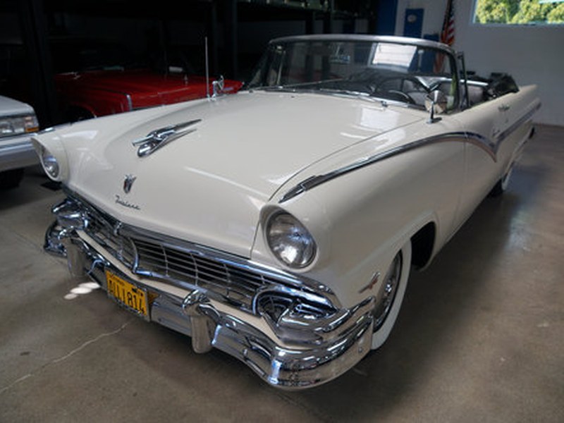 1956 Ford Fairlane Sunliner 312 V8 Convertible