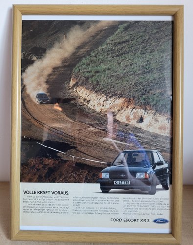 1986 Original 1984 Ford Escort XR3i Framed Advert In vendita