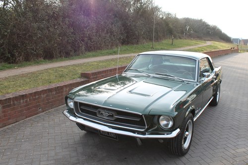 1967 FORD MUSTANG V8 AUTO 289 C CODE Dark Moss VERKAUFT