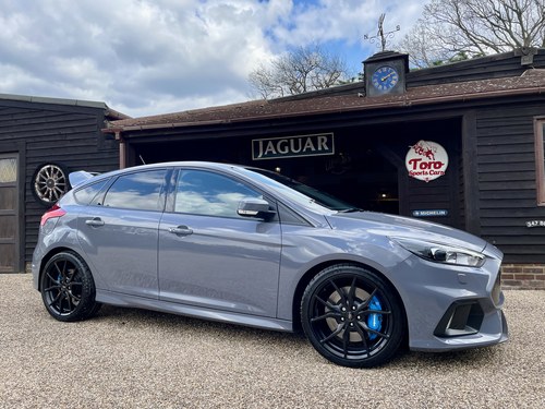 2017 FORD FOCUS RS MK3 LUX PACK. ONE OWNER, 9,000 MILES, F.F.S.H! VENDUTO