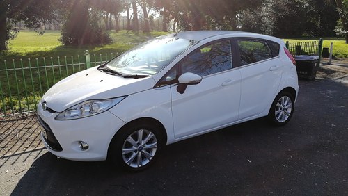 2010 Fiesta tdci full mot, new clutch fitted  & £20 a year tax In vendita