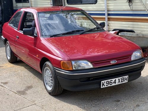 1992 Ford Escort MK5a in SUPERB CONDITION Full History MOT SOLD