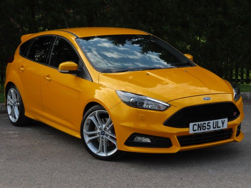 2015 Ford Focus 2.0T EcoBoost ST-3 5dr Manual For Sale