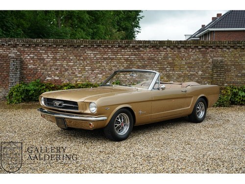 1965 Ford Mustang Manual transmission, stunning colours For Sale