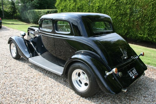 1934 Ford Coupe - 3