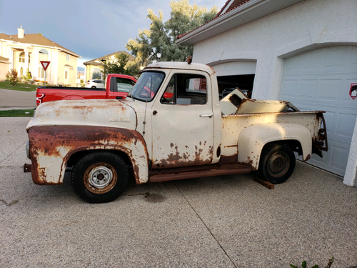 1953 Ford f-100 anniversary shortbox pickup truck to  restor For Sale