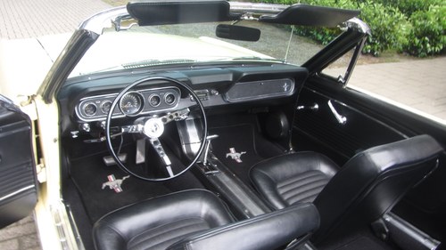 1966 Ford Mustang Convertible - 6