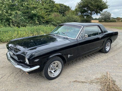 1966 Ford Mustang V8 Black Coupe Auto PROJECT VENDUTO