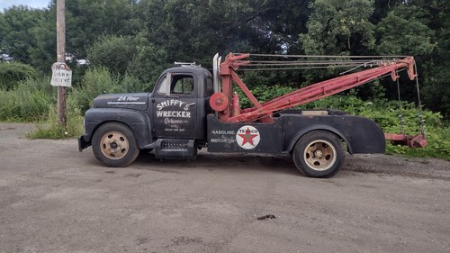 1951 Ford F6 Wrecker Truck For Sale