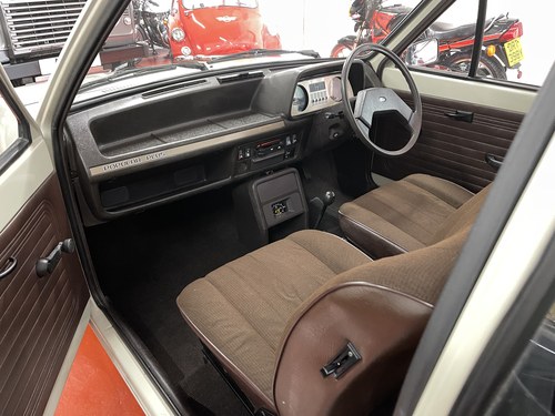 1981 Ford Fiesta - 6
