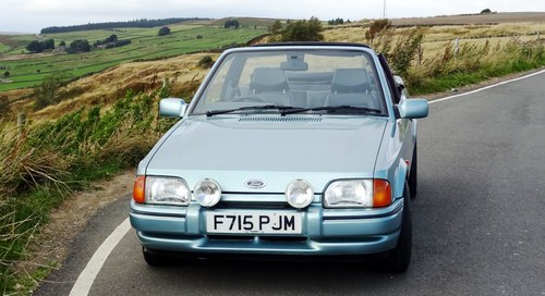 1989 FORD ESCORT XR3i LIMITED EDITION CABRIOLET IN AQUAFOAM BLUE Kaufen Bei