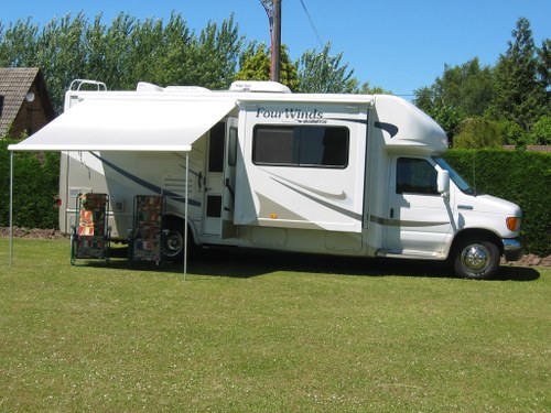 2006 Ford Four Winds Siesta MOTORHOME 17000 miles For Sale