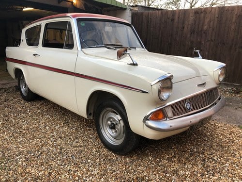 1966 Ford Anglia 123E Super Deluxe 1200 03/03/2022 Vente aux enchères