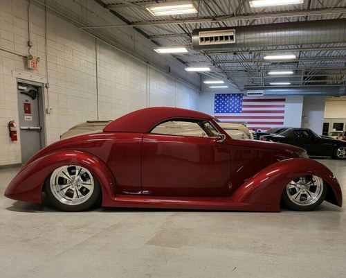 1937 Ford Ford Roadster- 1 of kind LS1 auto Red(~)Tan AC In vendita