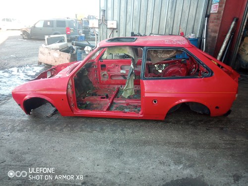 1988 damaged rust rot free shell for fiesta xr2 For Sale