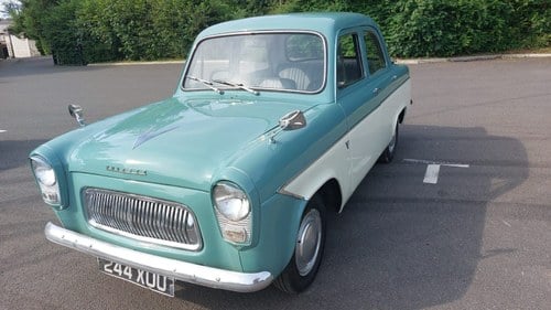 1960 ford prefect 107e In vendita