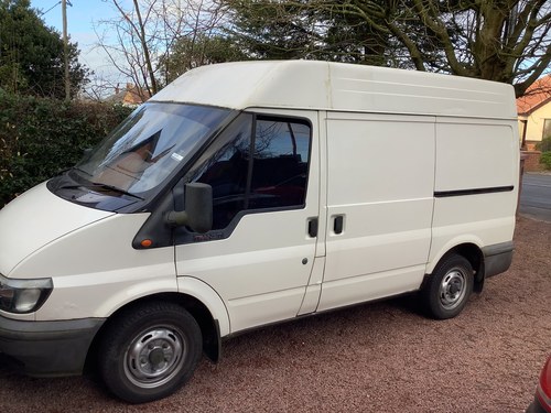 2001 Ford transit swb hightop lady owner very loved van In vendita