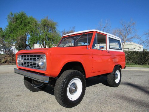 1967 FORD BRONCO U-100 4×4 A vendre
