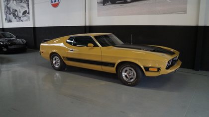 FORD MUSTANG Mach 1 V8 351 Ram Air Concourse resto (1972)