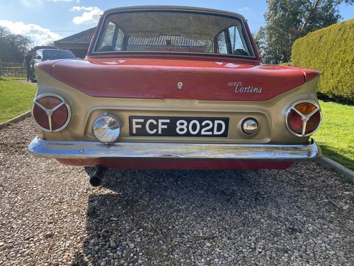 1966 Ford Cortina - 8