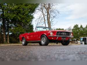 1967 Ford Mustang V8 Convertible Automatic. Restored, Huge For Sale (picture 1 of 12)