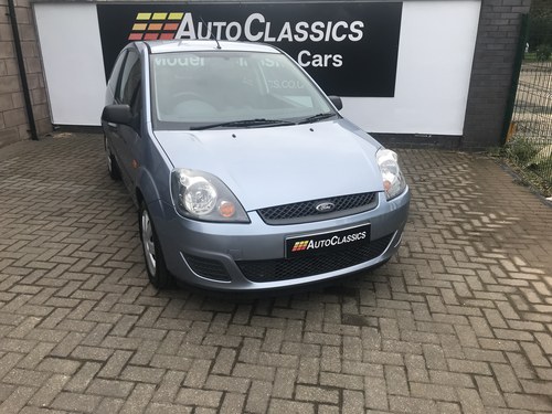 2005 Ford Fiesta Style Climate, Full History, 99,000 Miles VENDUTO