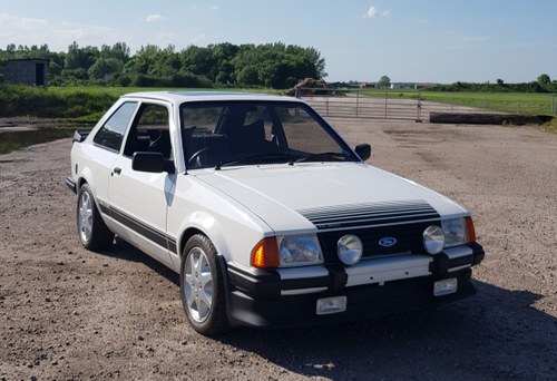 1984 Ford Escort RS1600i................superb VENDU