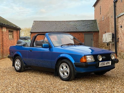 1984 Ford Escort 1.6 i Cabriolet (XR3i) Just 64,000 Miles. VERKAUFT