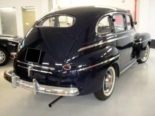 1947 Ford Model 40 - 5