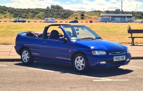 1997 Ford Escort 1.8i Ghia briolet Rare Colour Cosmetic work only For Sale
