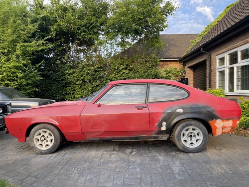 1982 Ford Capri 2.8i project barn find For Sale