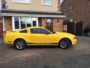 2005 Lhd ford mustang 4l v6 For Sale (picture 1 of 12)