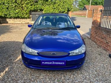 Picture of Ford Mondeo ST200 Ltd Edition Saloon 2.5 V6 2000 X Reg